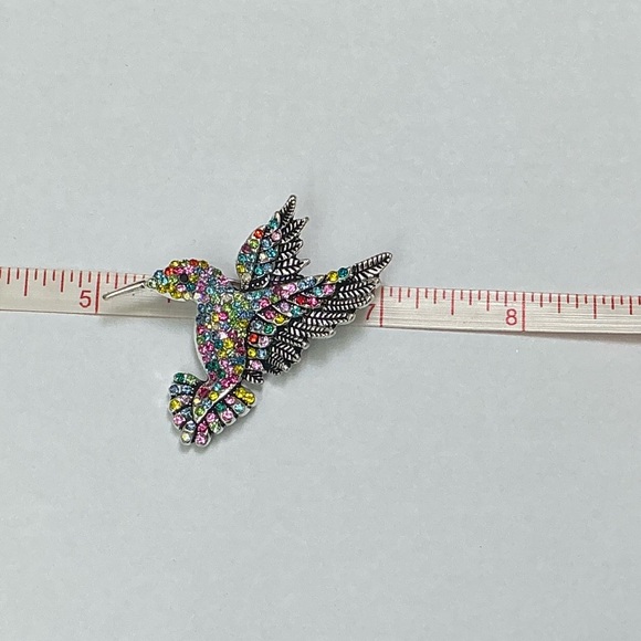 Multi Colored Hummingbird Brooch - Picture 5 of 6